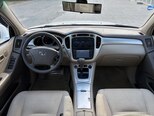 Toyota Highlander-21