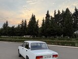 LADA (VAZ) 2107-20