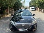 Hyundai IONIQ-1