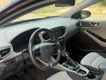 Hyundai IONIQ-12