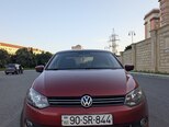 Volkswagen Polo-1