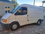 Ford Transit-4