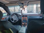 Mercedes E 230-2