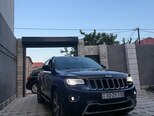 Jeep Grand Cherokee-3