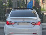 Hyundai Sonata-3