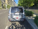 Mitsubishi Pajero-10