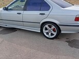 BMW 320-3