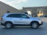 Kia Sorento-8