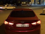 Hyundai Elantra-2