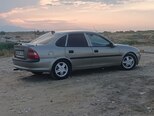 Opel Vectra-6