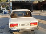 LADA (VAZ) 2107-2
