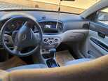 Hyundai Accent-7