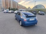 Toyota Prius-7