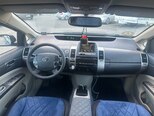 Toyota Prius-12