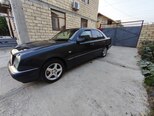 Mercedes E 200-3
