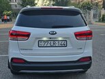 Kia Sorento-3