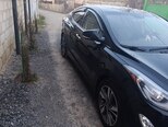Hyundai Elantra-2