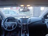 Hyundai Elantra-12