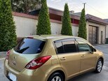 Nissan Tiida-6