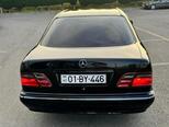 Mercedes E 240-5