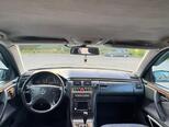 Mercedes E 240-9
