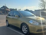Nissan Tiida-6