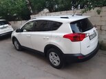 Toyota RAV4-10