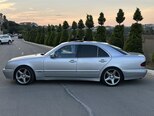 Mercedes E 320-4
