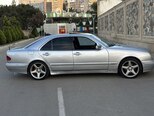 Mercedes E 320-5