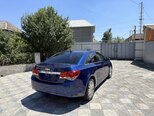 Chevrolet Cruze-12