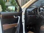 Kia Sorento-14