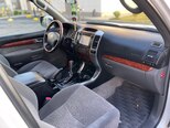 Toyota Land Cruiser Prado-8