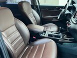Kia Sorento-16