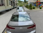 Hyundai Elantra-4