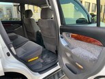 Toyota Land Cruiser Prado-11