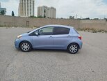 Toyota Yaris-13