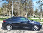 Hyundai Elantra-4