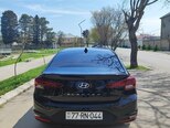 Hyundai Elantra-5