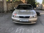 Nissan Maxima-1
