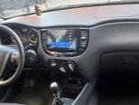 Kia Rio-11
