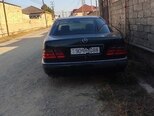 Mercedes E 280-2