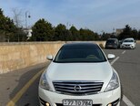 Nissan Teana-1