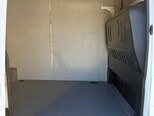 Ford Transit-9