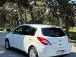 Nissan Tiida-4