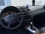 Mercedes E 270-4