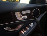 Mercedes GLC 300-12