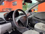 Hyundai Accent-9