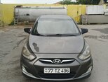 Hyundai Accent-1