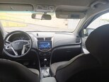 Hyundai Accent-7