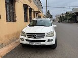 Mercedes GL 550 4MATIC-1